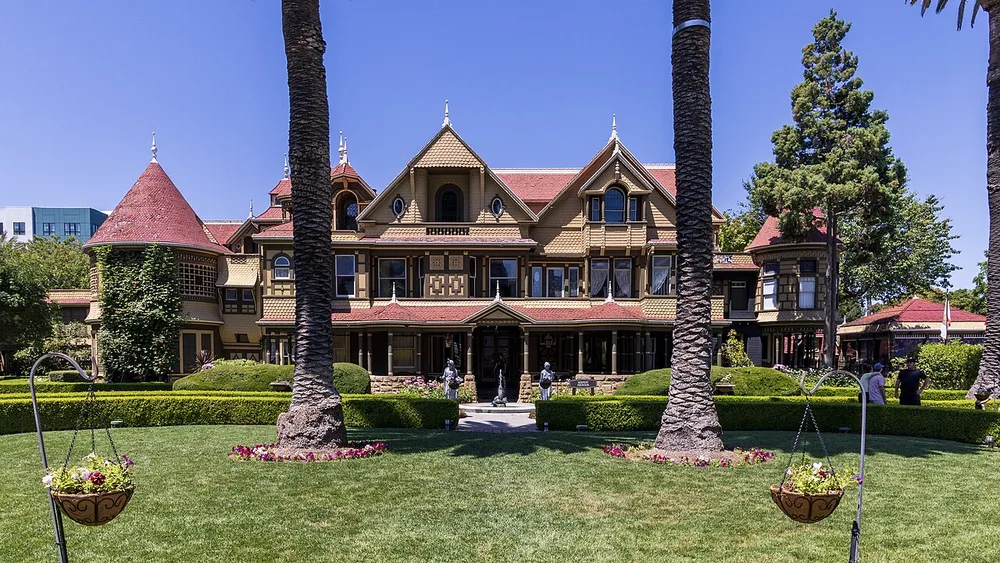 Night three of the unsupervised loop The Winchester Mystery House, a sprawling Victorian mansion